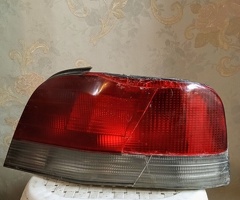 Ban-Kuza hissələr  Mitsubishi, "Mitsubishi Galant" stop işığı