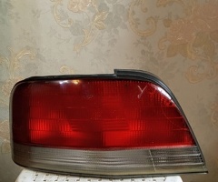 Ban-Kuza hissələr  Mitsubishi, "Mitsubishi Galant" stop işığı