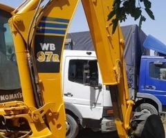 Komatsu, Ekskavator, 2010, 9400 km