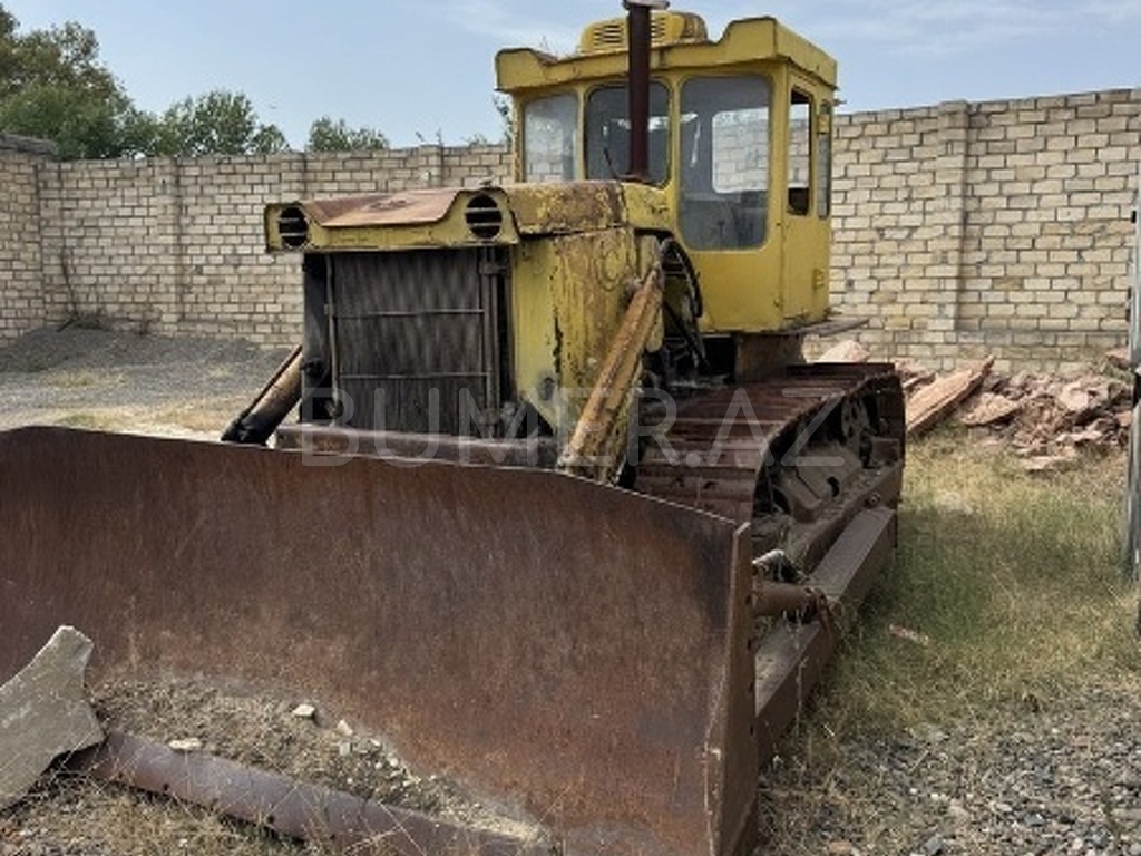T-seriya, Buldozer, 1982, 15000 km