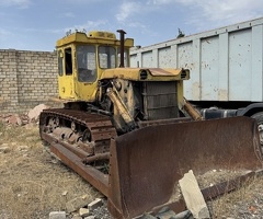 T-seriya, Buldozer, 1982, 15000 km
