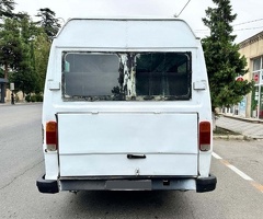 1993, 2.3L, 625314 km, Mexanika