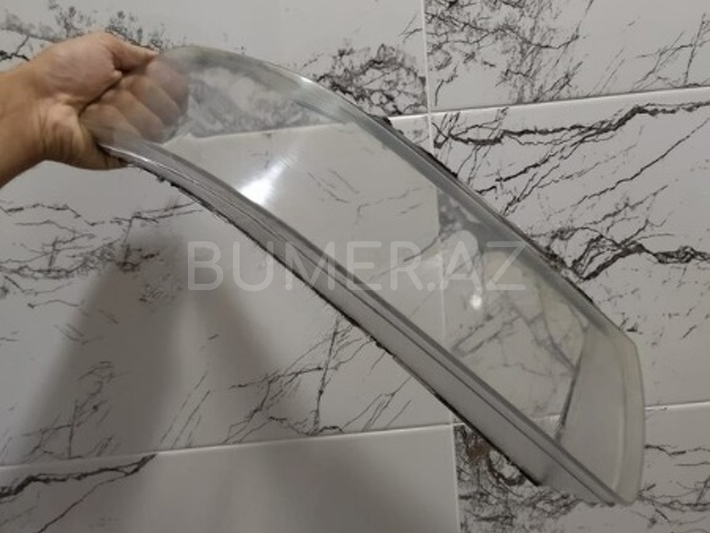 Ban-Kuza hissələr  Khazar, "Khazar Azsamand" fara şüşəsi