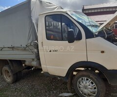33021 , 2000, 2.5L, 180000 km, Mexanika