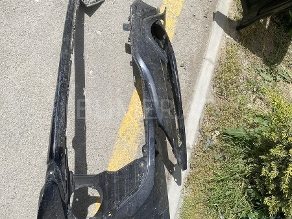 Ban-Kuza hissələr  Toyota, "Toyota Camry" ön sol buferi