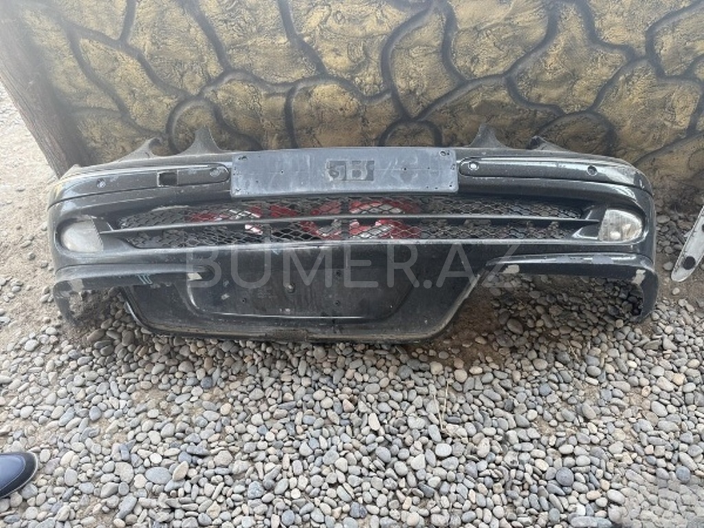 Ban-Kuza hissələr  Mercedes, "Mercedes" qabaq buferi