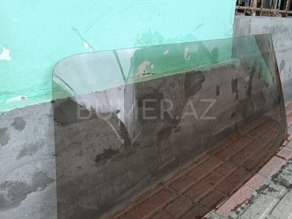 Ban-Kuza hissələr  LADA (VAZ), "LADA (VAZ)" arxa şüşəsi