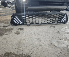Ban-Kuza hissələr  Kia, "Kia Sorento" ön bufer altlığı
