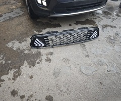 Ban-Kuza hissələr  Kia, "Kia Sorento" ön bufer altlığı