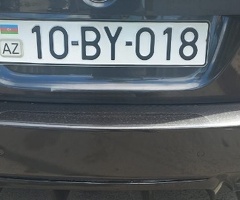 10-BY-018