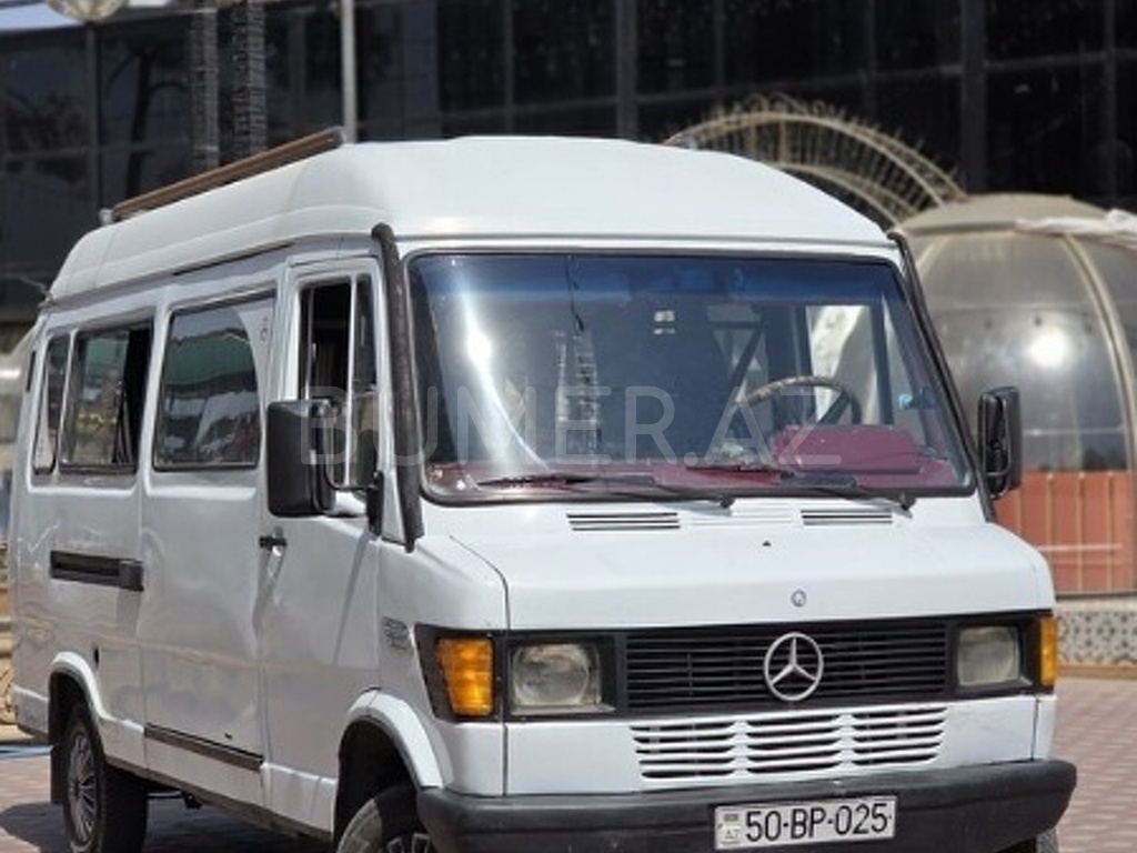 1993, 2.3L, 350000 km, Mexanika