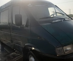 1999, 2.4L, 300000 km, Mexanika