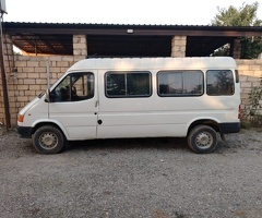 1999, 2.5L, 300000 km, Mexanika