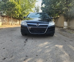 Opel  Astra, 2006, 1.3L, 302000 km, Mexanika
