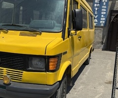 1993, 2.3L, 258408 km, Mexanika
