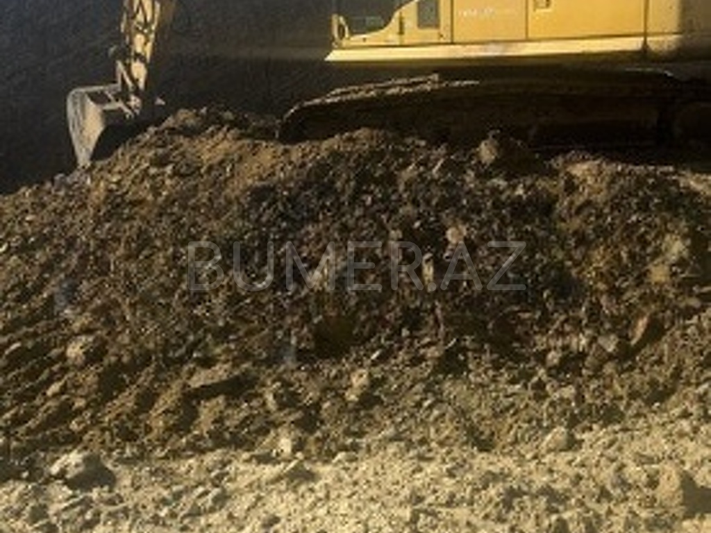 Komatsu, Ekskavator, 2011, 16000 km
