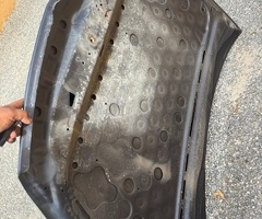 Ban-Kuza hissələr  Opel, "Opel Astra H" kapotu