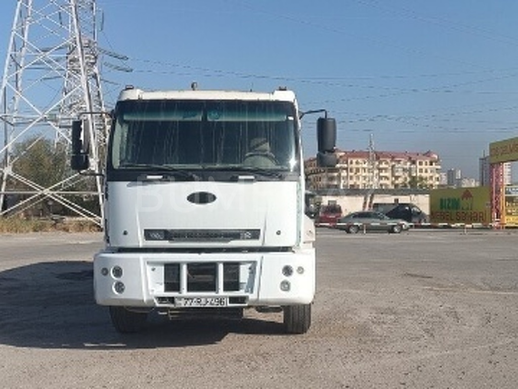 Cargo, 2008, 10L, 250000 km, Mexanika