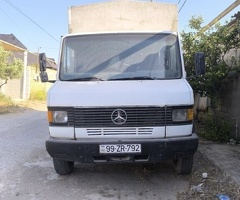 809 D , 1995, 3.9L, 549193 km, Mexanika