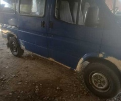 1989, 2.5L, 273000 km, Mexanika