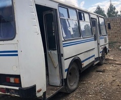 2007, 7.5L, 350000 km, Mexanika