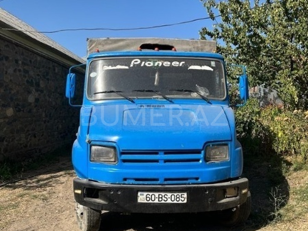 5301 , 1998, 6.0L, 990000 km, Mexanika