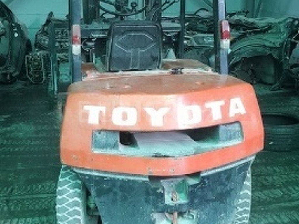 Toyota, Yükləyicilər, 2011, 145 km