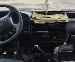 1992, 2.5L, 99821 km, Mexanika
