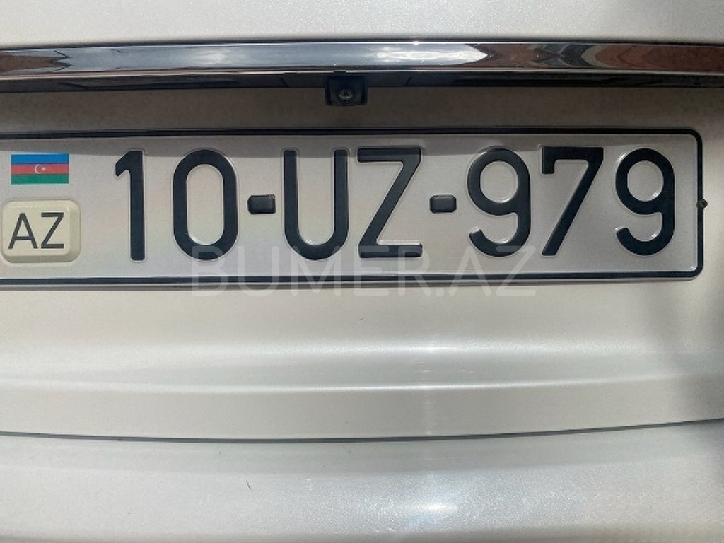 10-UZ-979