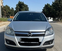 Opel  Astra, 2006, 1.4L, 235000 km, Mexanika