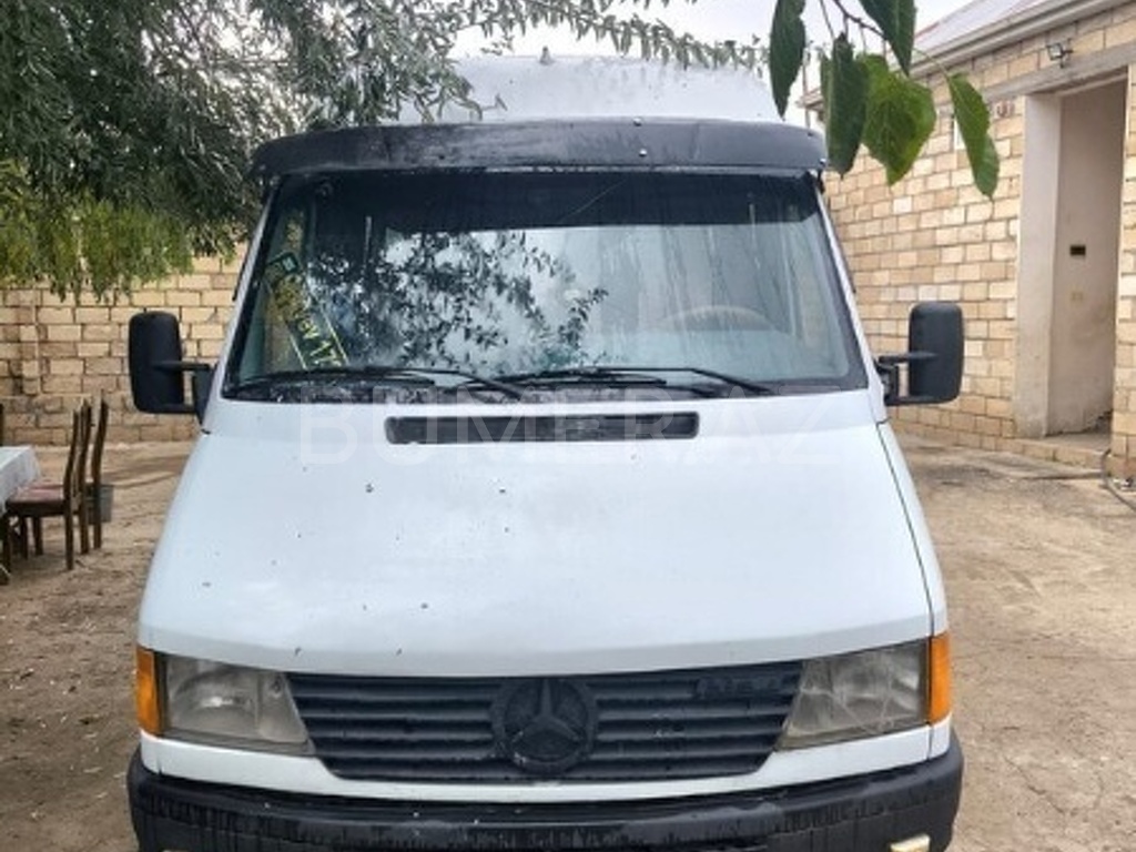 1996, 2.3L, 866000 km, Mexanika