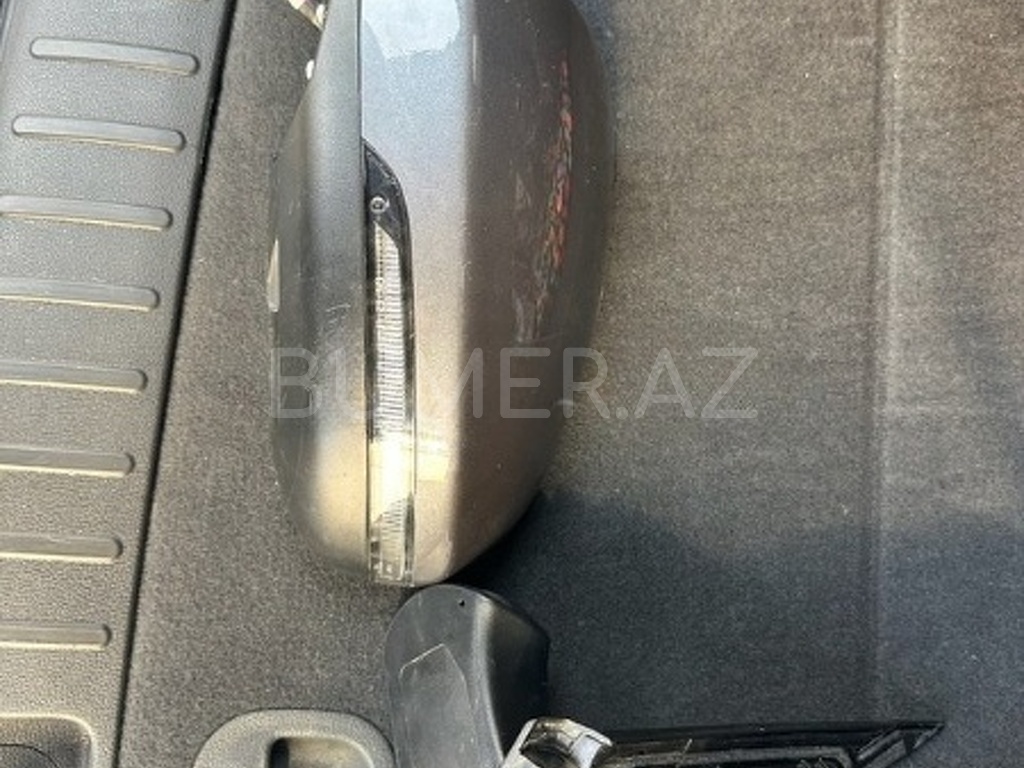 Ban-Kuza hissələr  Hyundai, "Hyundai Tucson" güzgüsü