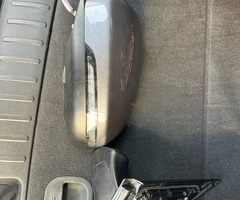 Ban-Kuza hissələr  Hyundai, "Hyundai Tucson" güzgüsü