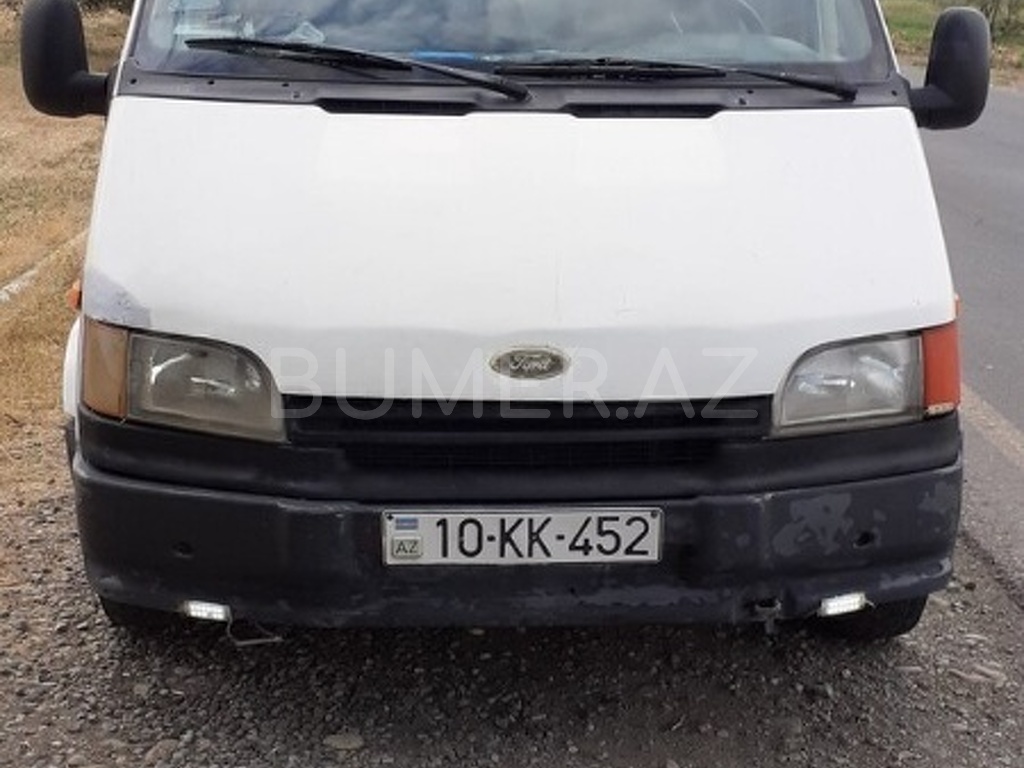 1991, 2.5L, 499000 km, Mexanika