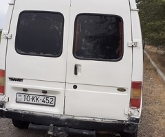 1991, 2.5L, 499000 km, Mexanika