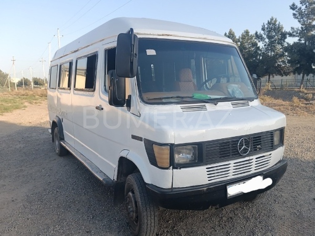 1988, 2.9L, 386542 km, Mexanika