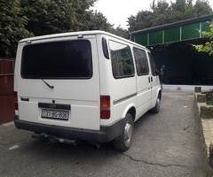 2000, 2.5L, 650000 km, Mexanika
