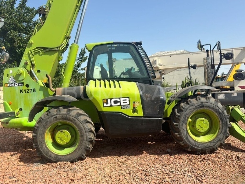 JCB, Yükləyicilər, 2017, 100 km