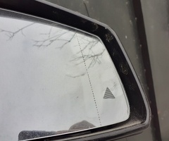 Ban-Kuza hissələr  Mercedes, "Mercedes" güzgüsü
