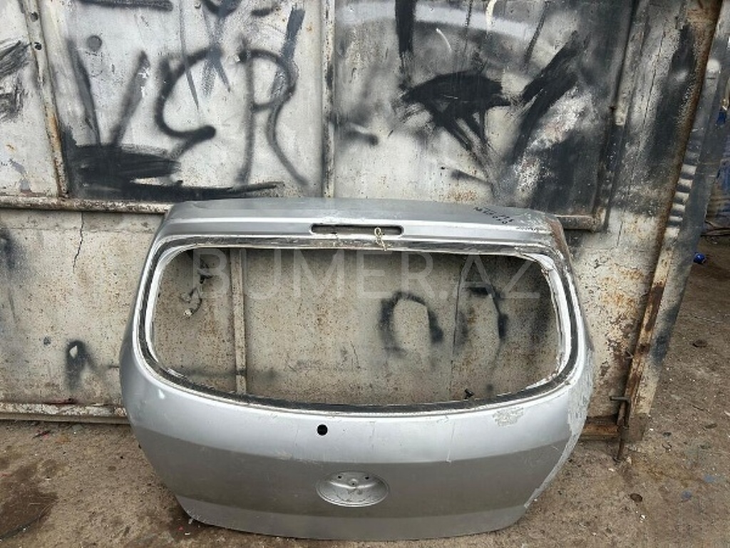 Ban-Kuza hissələr  Hyundai, "Hyundai i20" yük yeri qapısı