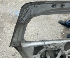 Ban-Kuza hissələr  Hyundai, "Hyundai i20" yük yeri qapısı