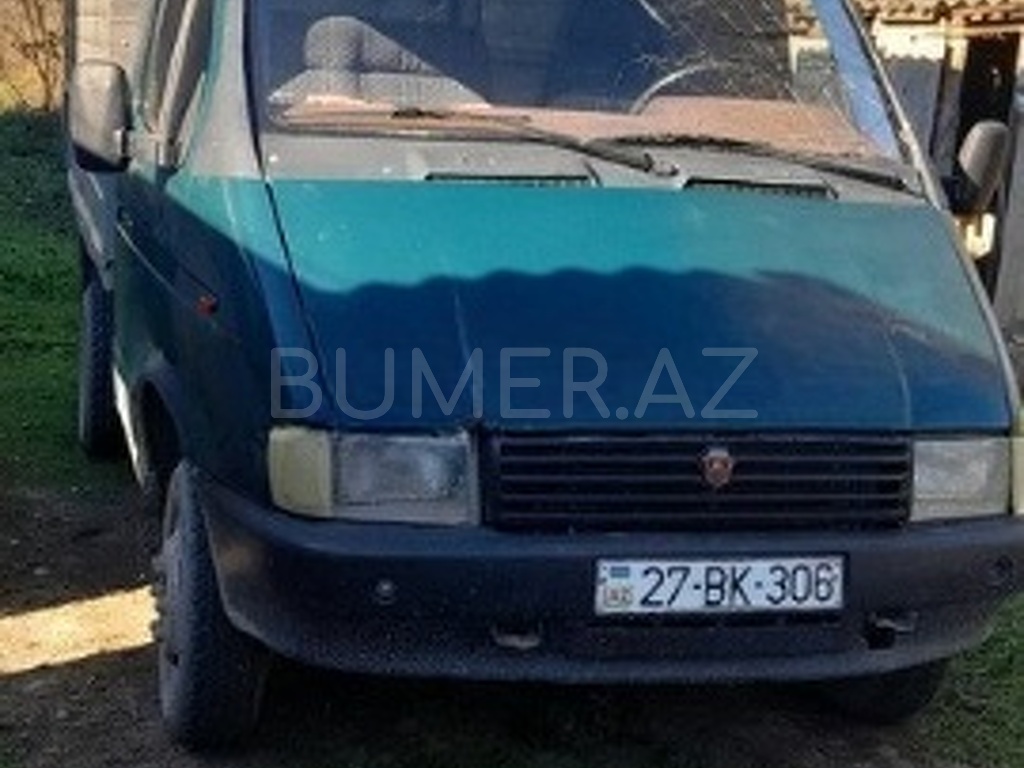 33021 , 2000, 2.4L, 158000 km, Mexanika