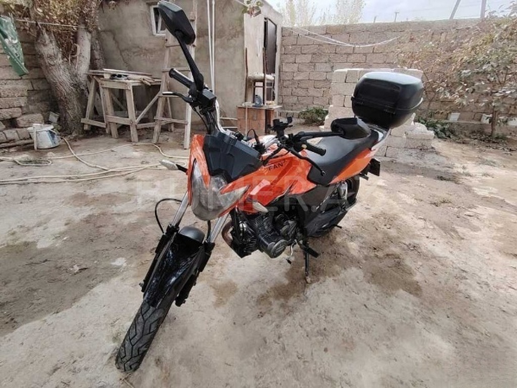 Motosiklet, 2023, 0.15L, 40000 km