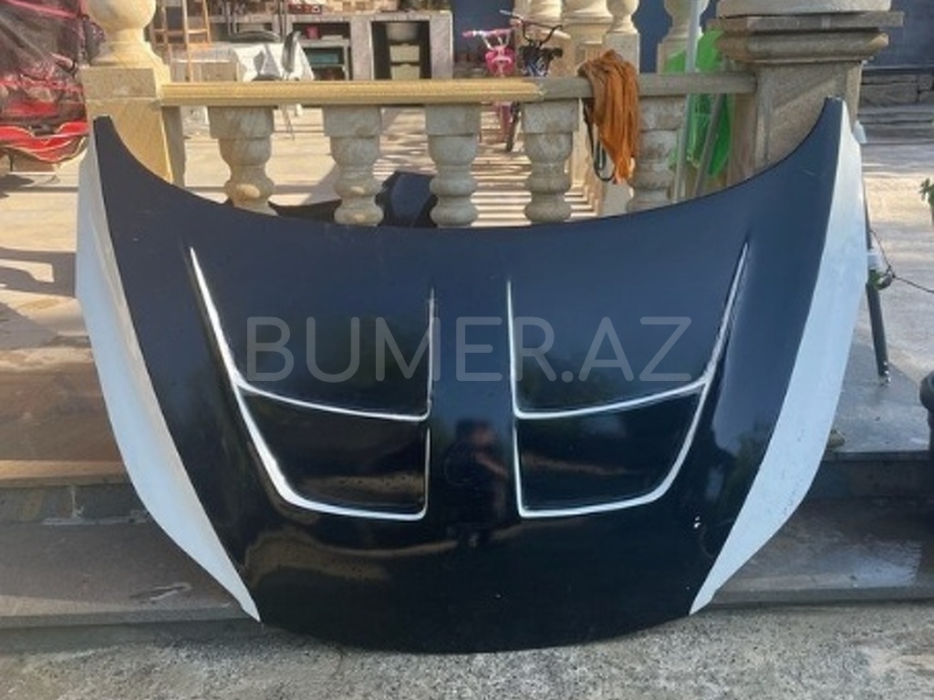 Ban-Kuza hissələr  Hyundai, "Hyundai Elantra" kapotu