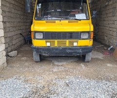 1990, 2.0L, 122364 km, Mexanika