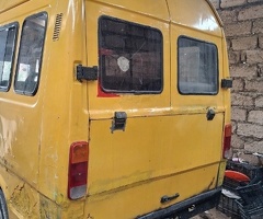 1990, 2.0L, 122364 km, Mexanika