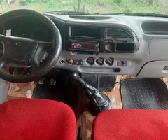 1994, 2.5L, 280000 km, Mexanika