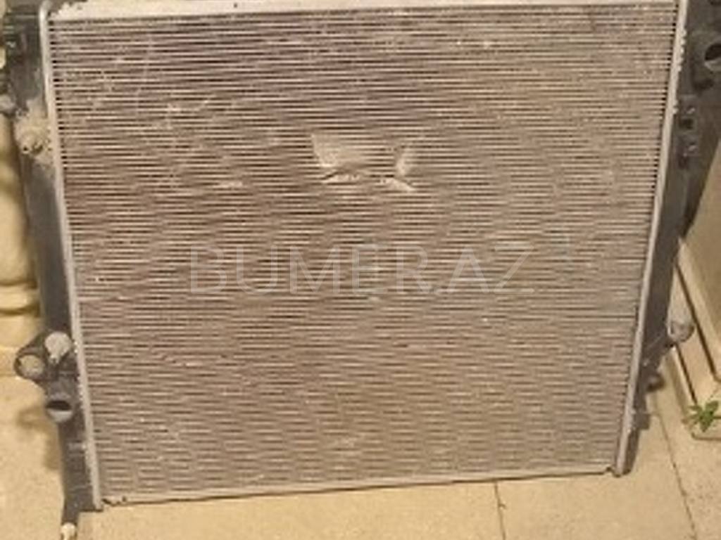 Ban-Kuza hissələr  Toyota, "Toyota Prado 2008" radiatoru