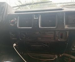 3302-744 , 1995, 2.4L, 225000 km, Mexanika