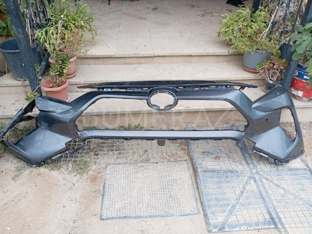 Ban-Kuza hissələr  Toyota, "Toyota RAV4 2022" buferi